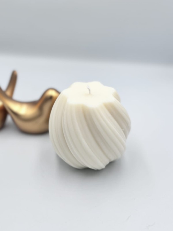 Rotating Geometric Shaped Candle